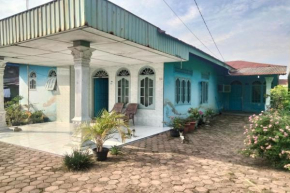 SPOT ON 93104 Barak Tambunan NearBelawan Port